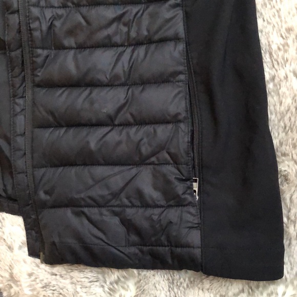 Columbia Women's Powder Pillow Hybrid Jacket - Picture 10 of 10